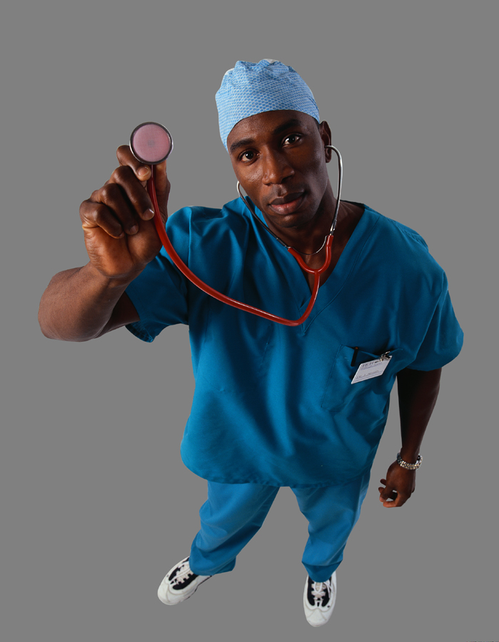 Чернокожий доктор. Темнокожий врач. Негр медик. Врач негр. Доктор афроамериканец.